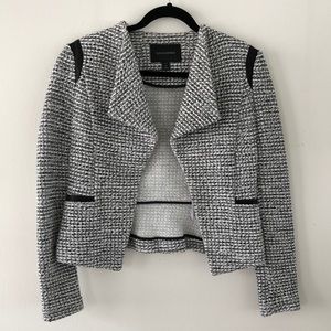 Tweed cropped blazer
